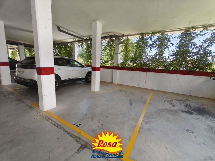 Image No.13-2 Bed Property for sale