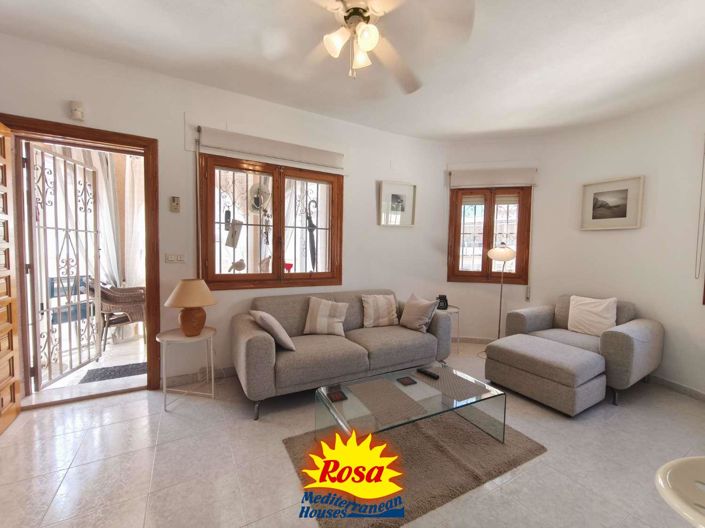 Image No.6-Chalet de 3 chambres à vendre à Orihuela Costa