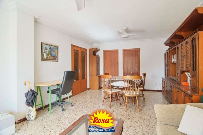 Image No.10-3 Bed Apartment for sale