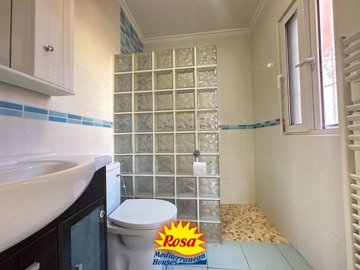 property245004809