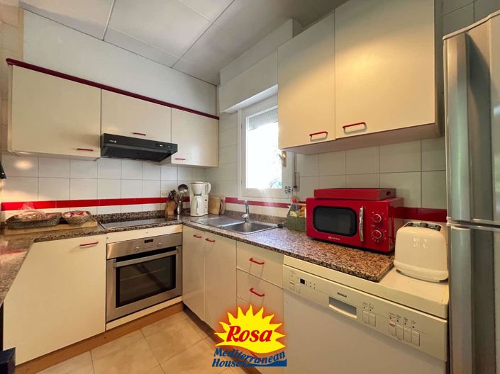 Image No.20-3 Bed Bungalow for sale