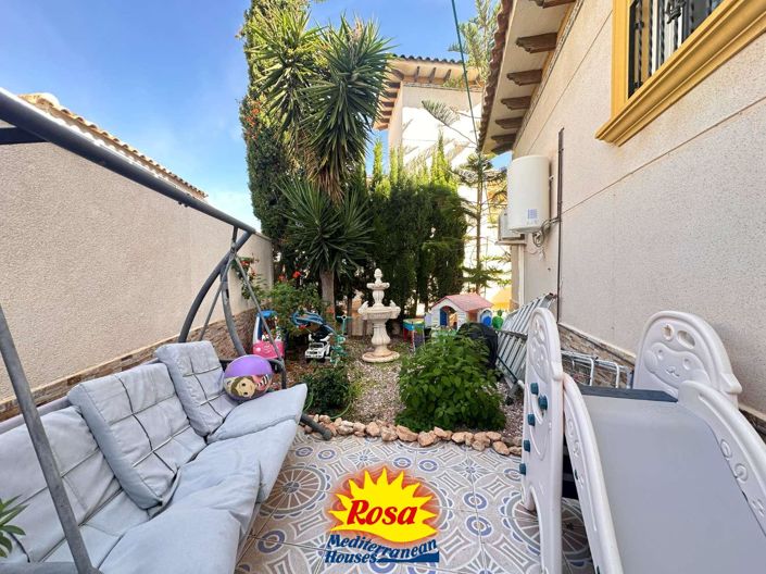 Image No.23-4 Bed Chalet for sale