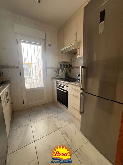 Image No.12-3 Bed Property for sale