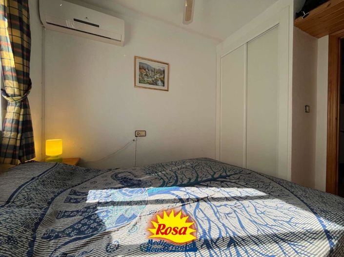 Image No.27-3 Bed Property for sale