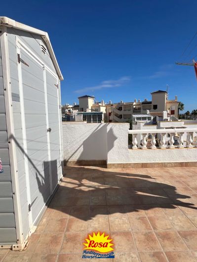 Image No.28-3 Bed Property for sale