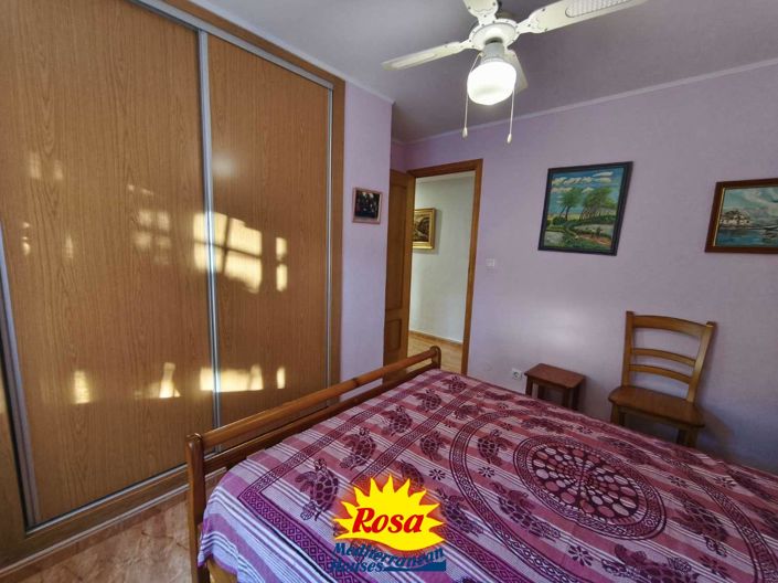 Image No.22-5 Bed Chalet for sale