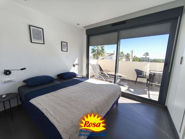 Image No.20-Chalet de 3 chambres à vendre à Orihuela Costa