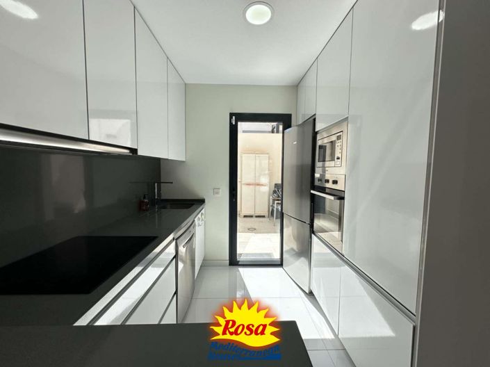 Image No.17-2 Bed Apartment for sale