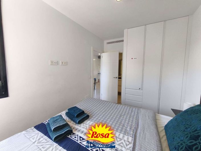 Image No.15-2 Bed Property for sale