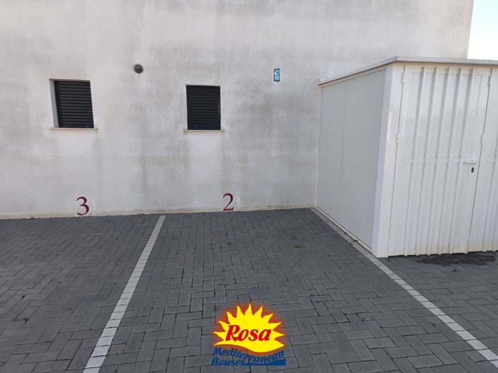 Image No.21-2 Bed Property for sale