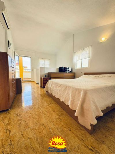 Image No.20-3 Bed Duplex for sale