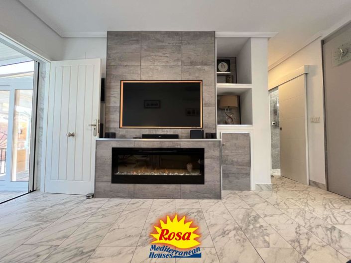 Image No.15-2 Bed Property for sale