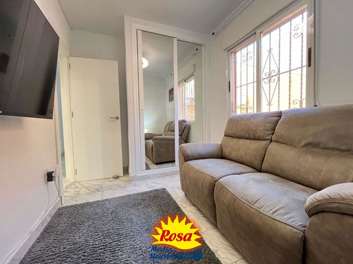 Image No.20-2 Bed Property for sale