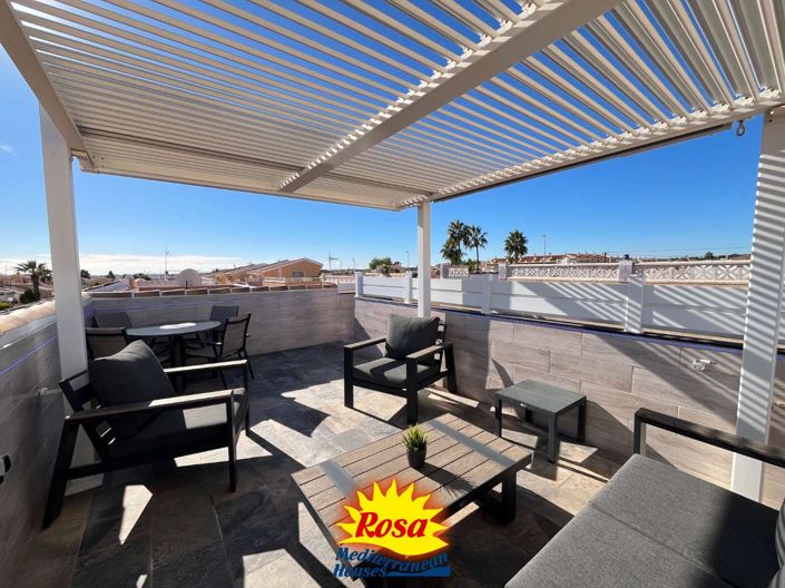 Image No.32-2 Bed Property for sale