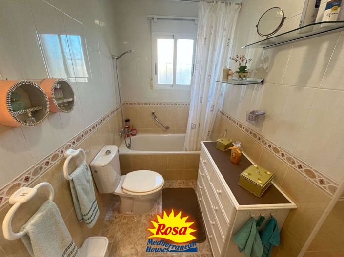 Image No.22-2 Bed Property for sale