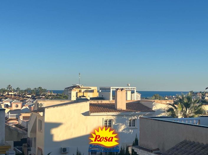 Image No.25-2 Bed Property for sale