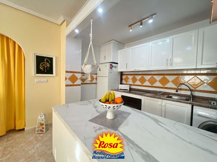 Image No.8-2 Bed Property for sale