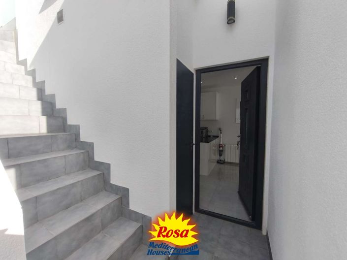 Image No.22-4 Bed Chalet for sale