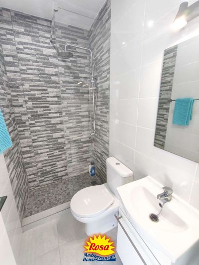 Image No.37-4 Bed Chalet for sale