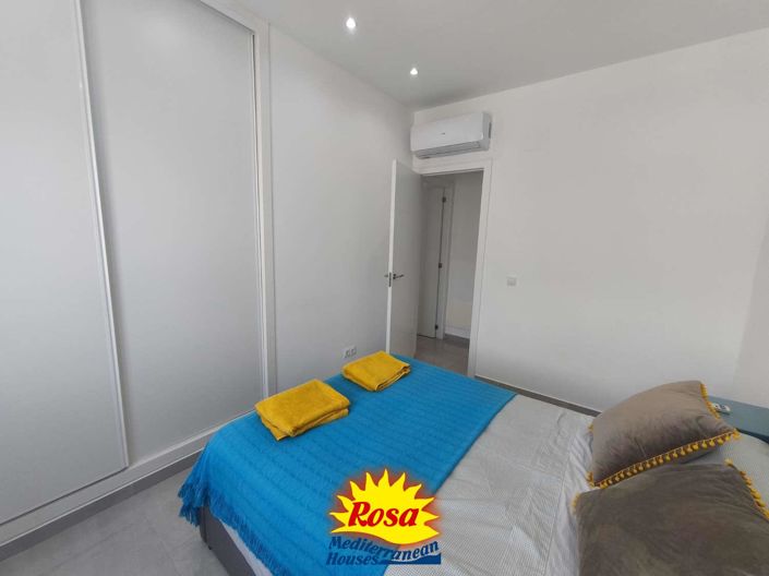 Image No.44-4 Bed Chalet for sale