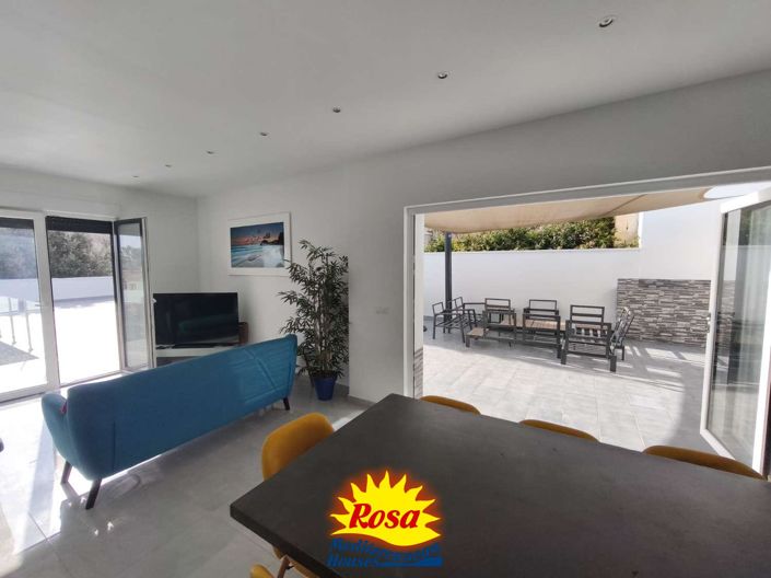 Image No.45-4 Bed Chalet for sale