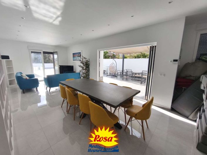 Image No.46-4 Bed Chalet for sale