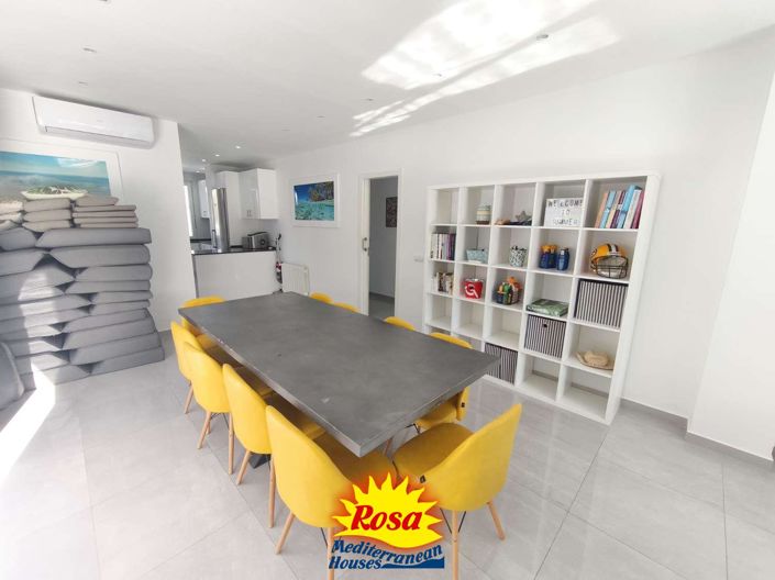 Image No.47-4 Bed Chalet for sale