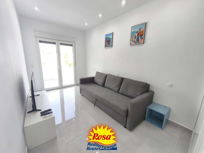 Image No.49-4 Bed Chalet for sale