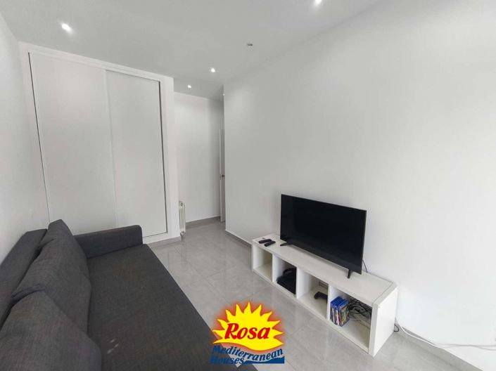 Image No.50-4 Bed Chalet for sale