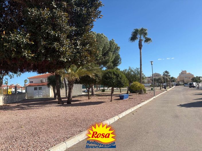 Image No.21-2 Bed Bungalow for sale