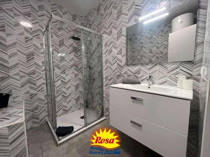 Image No.21-3 Bed Duplex for sale