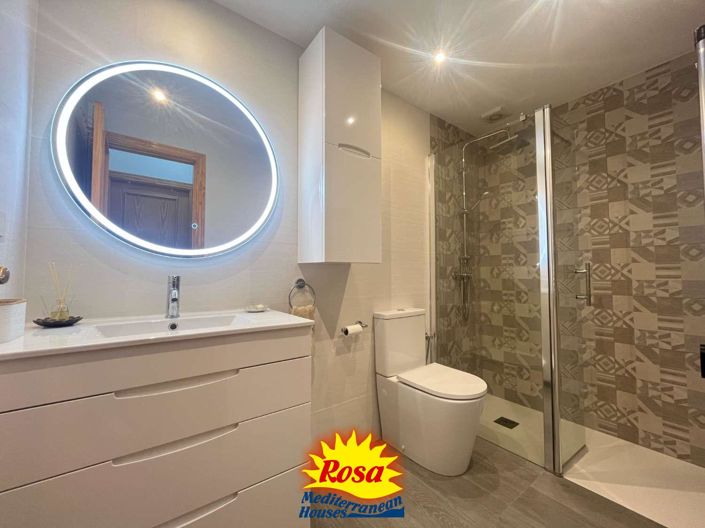 Image No.24-2 Bed Apartment for sale