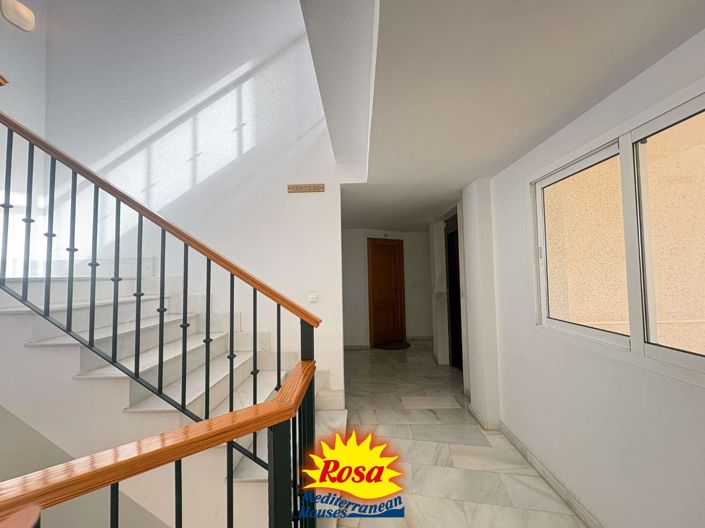 Image No.3-3 Bed Apartment for sale