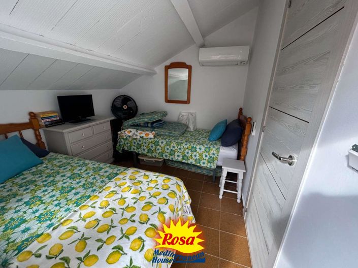 Image No.10-4 Bed Property for sale