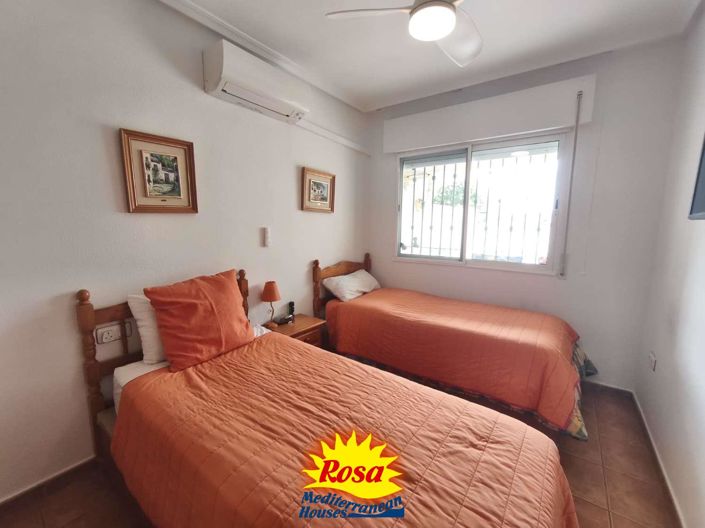 Image No.12-4 Bed Property for sale