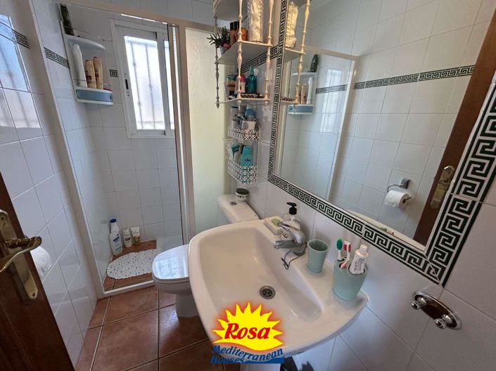 Image No.16-4 Bed Property for sale