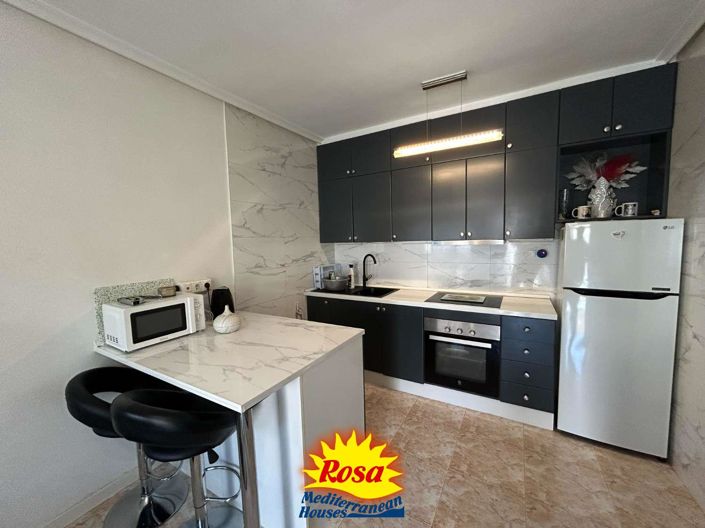 Image No.17-3 Bed Property for sale