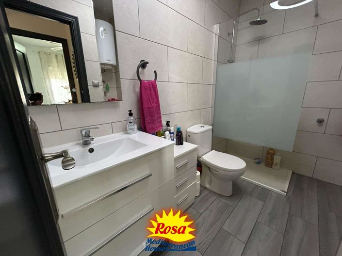 Image No.21-3 Bed Property for sale