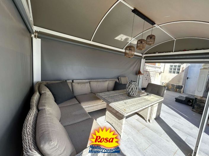 Image No.8-3 Bed Property for sale