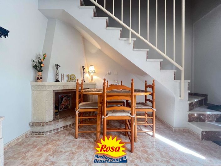 Image No.20-2 Bed Property for sale