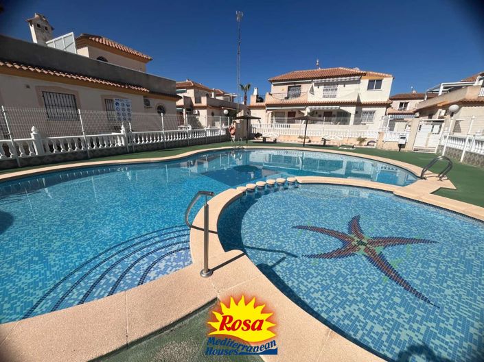 Image No.27-2 Bed Property for sale