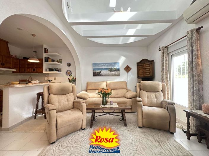 Image No.9-2 Bed Bungalow for sale