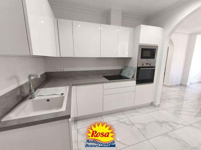 Image No.14-3 Bed Chalet for sale