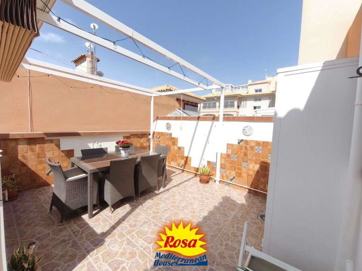 Image No.24-3 Bed Apartment for sale