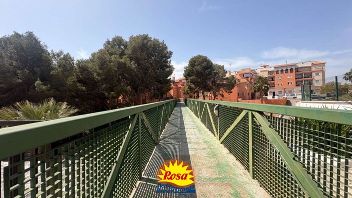 Image No.25-3 Bed Apartment for sale