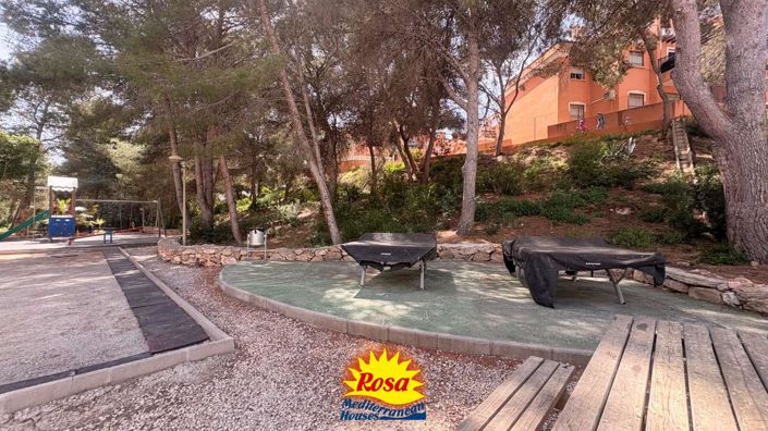 Image No.28-3 Bed Apartment for sale