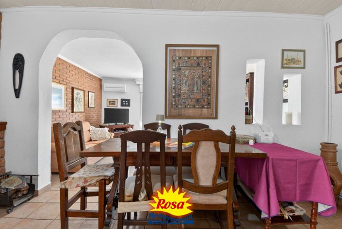 Image No.13-2 Bed Villa for sale