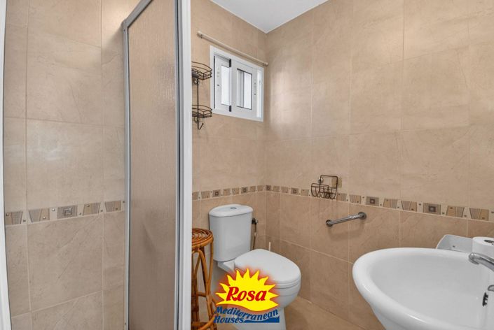 Image No.27-2 Bed Villa for sale