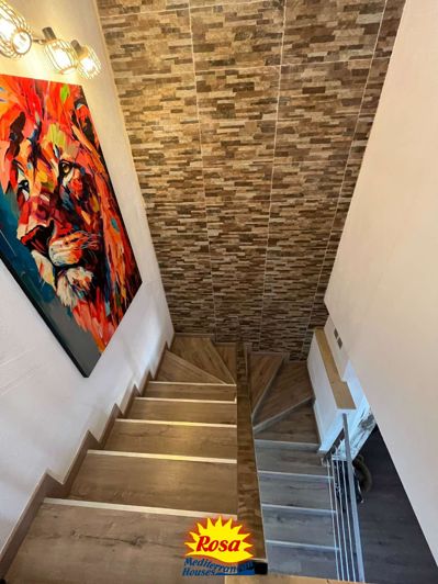 Image No.14-3 Bed Property for sale