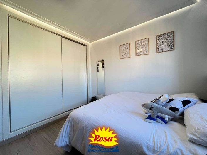 Image No.21-3 Bed Property for sale